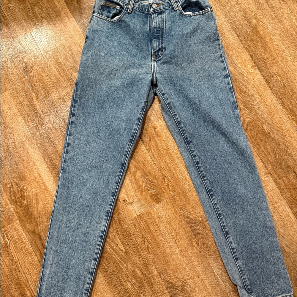 Calvin Klein High Rise Straight Leg Jeans 28x28 Youth 14A Fits Womens 0/2
